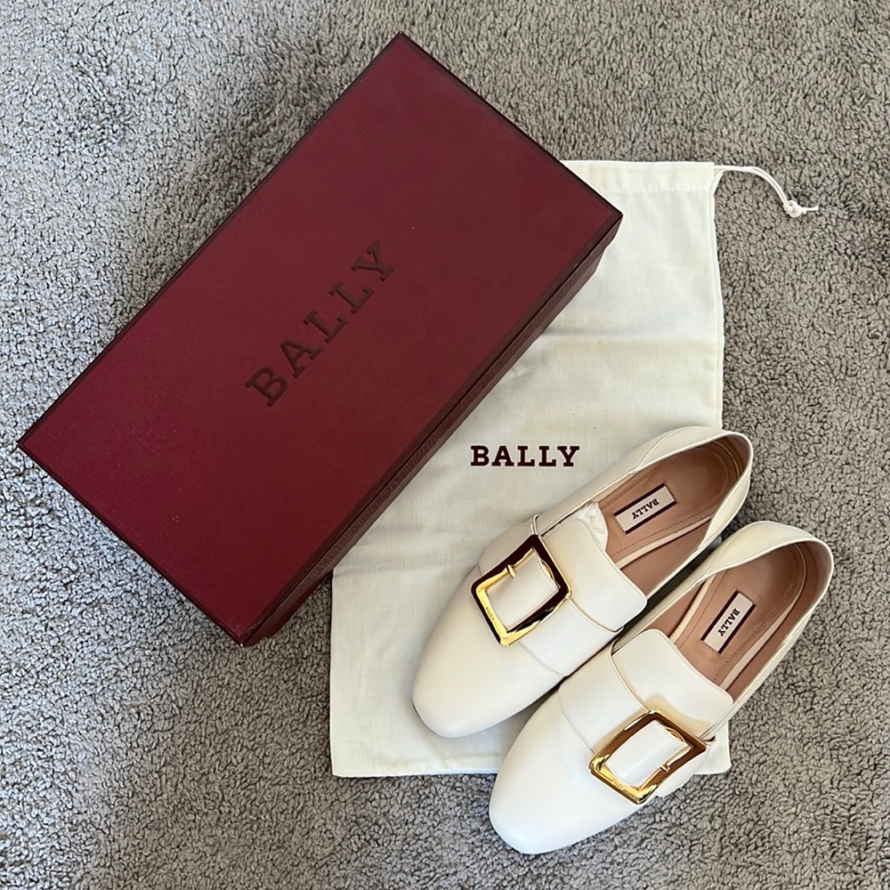 Bally Janelle buckled loafers US6.5 EU37
